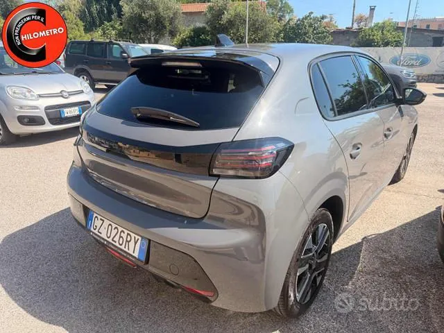 Peugeot 208 2025 photo 4