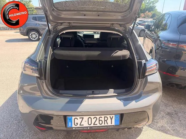 Peugeot 208 2025 photo 3