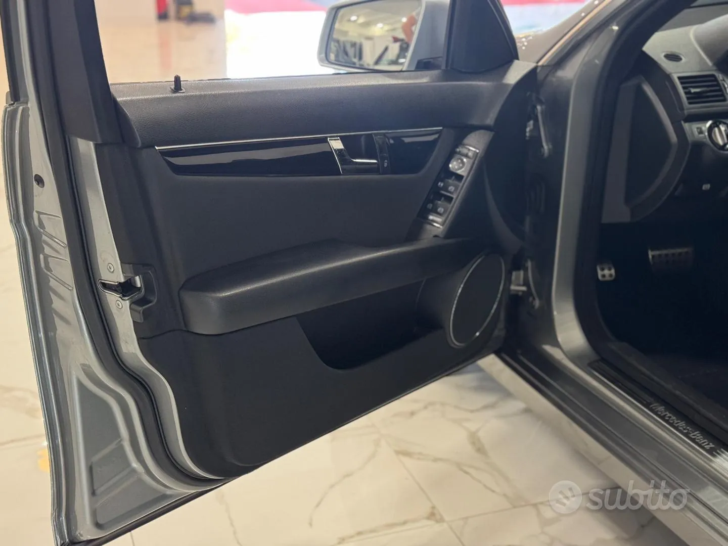 Mercedes-Benz C-Class 2008 photo 5