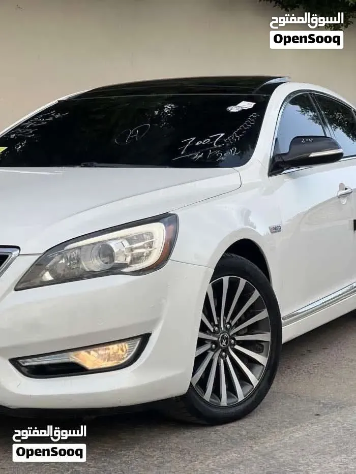 Kia Cadenza 2012 photo 4