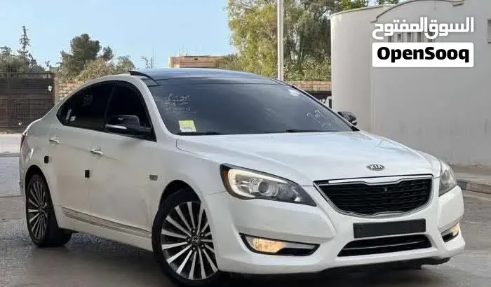 Kia Cadenza 2012 photo 2