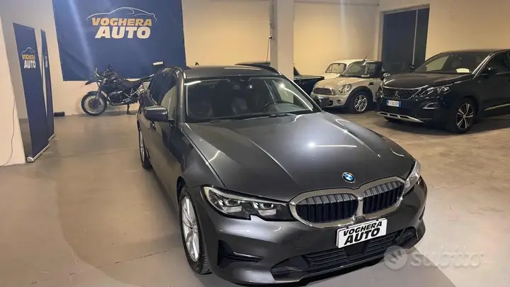 BMW 318D 2021 photo 3