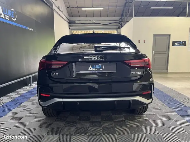 Audi Q3 2020 photo 4