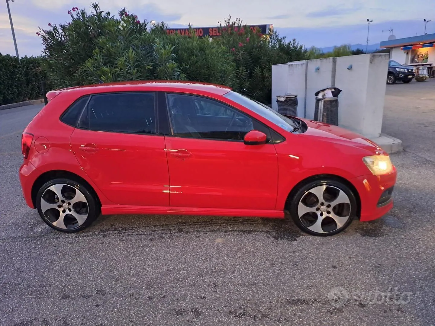 Volkswagen Polo 2013 photo 2
