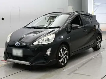 Toyota Aqua 2016 photo 5