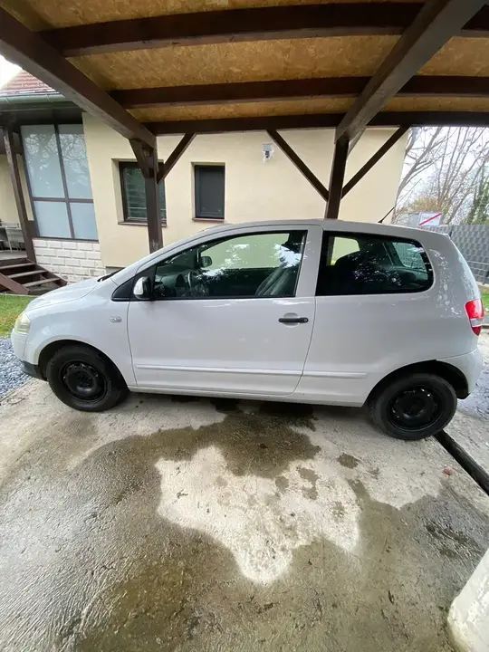 Volkswagen Fox 2010 photo 3