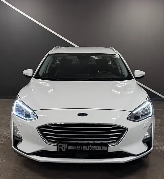 Ford Focus 2019 photo 2