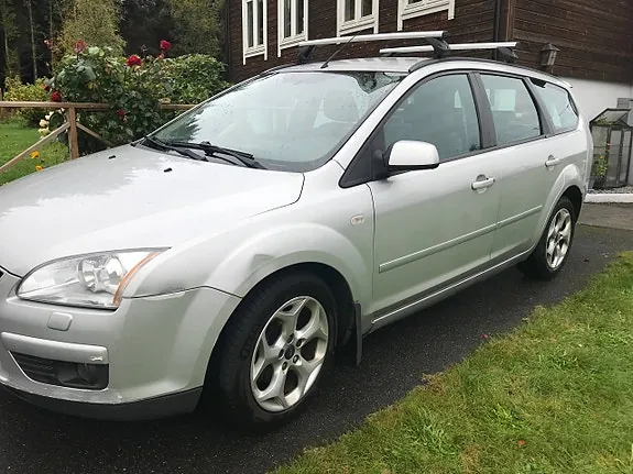 Ford Focus 2007 photo 4