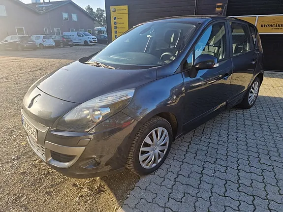Renault Scenic Iii 2011 photo 2