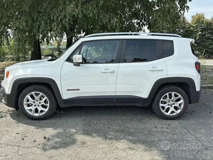 Jeep Renegade 2015 photo 2
