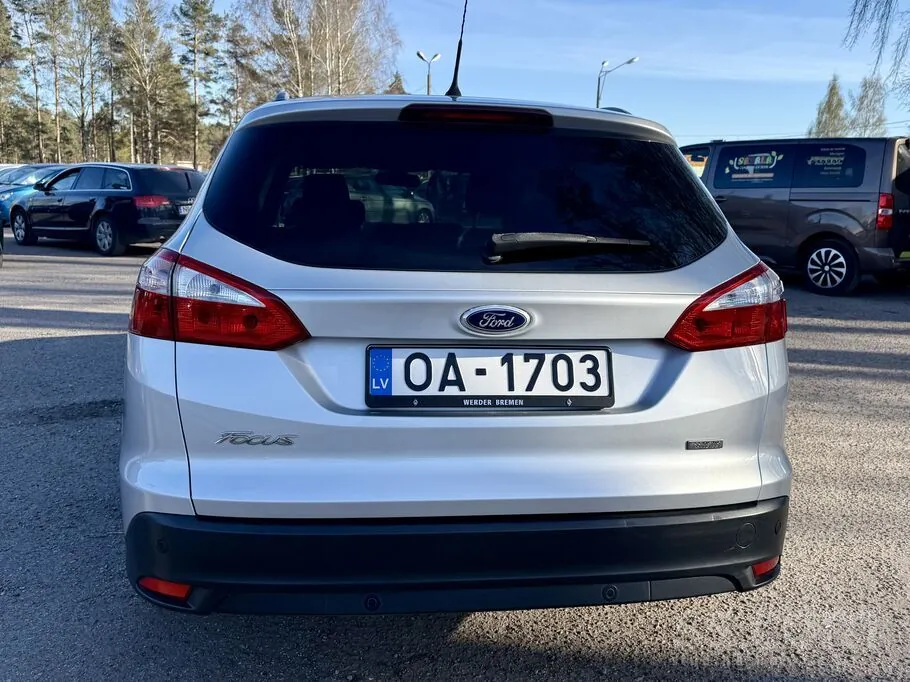 Ford Focus 2013 photo 4