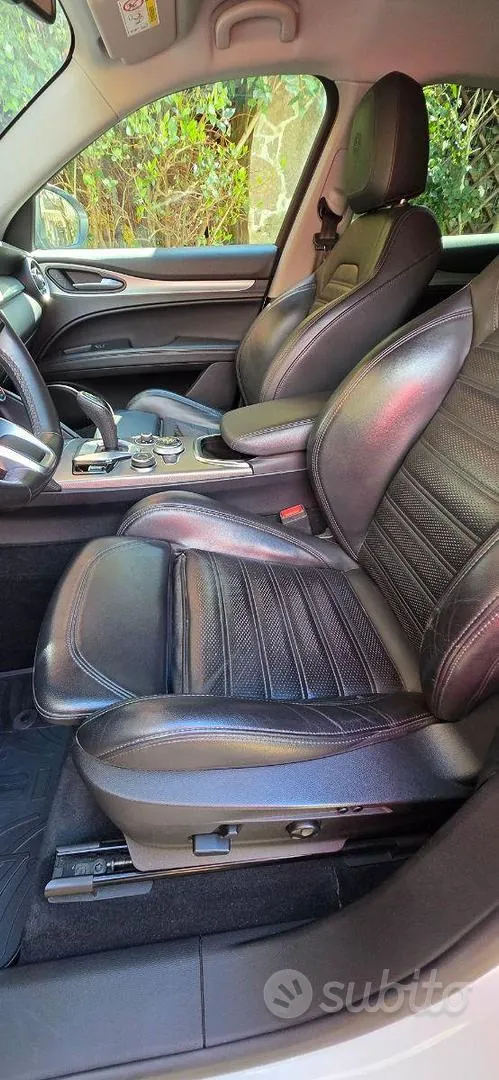 Alfa Romeo Stelvio 2021 photo 5
