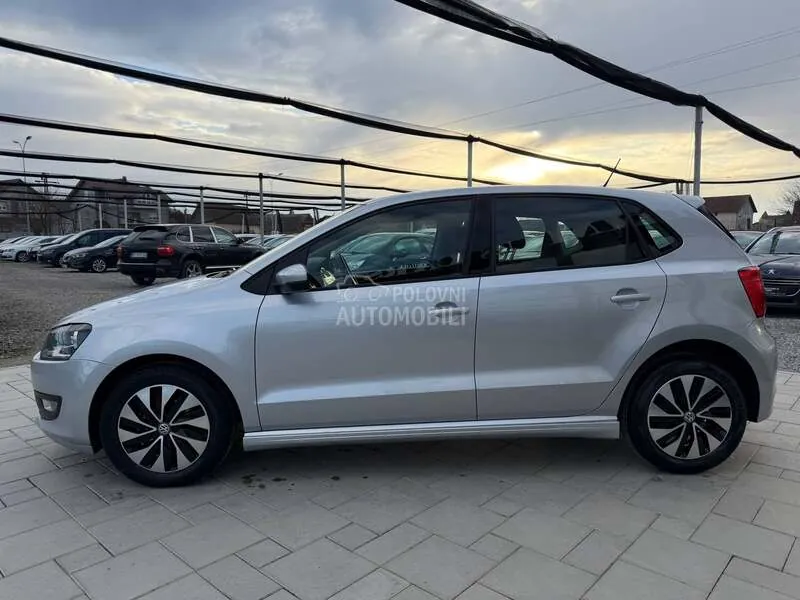 Volkswagen Polo 2014 photo 4