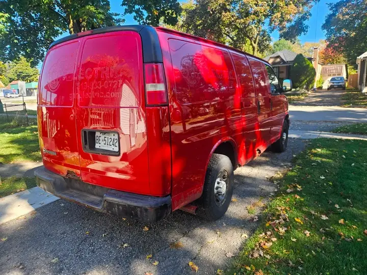 Chevrolet Express 2007 photo 2