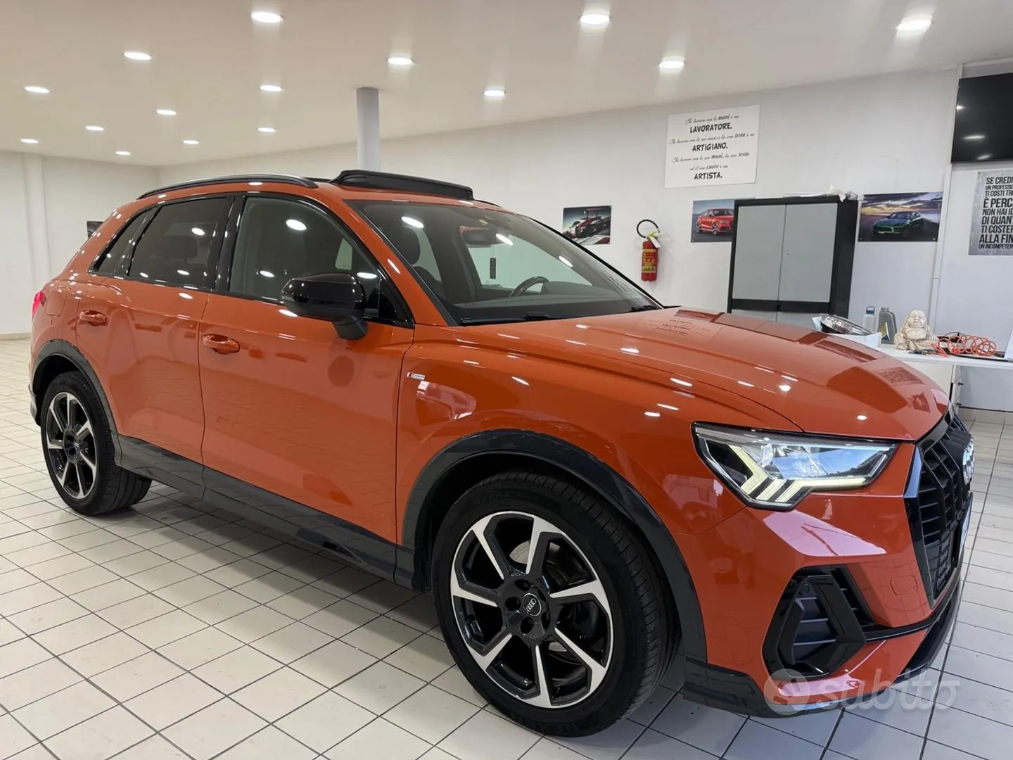 Audi Q3 2019 photo 2