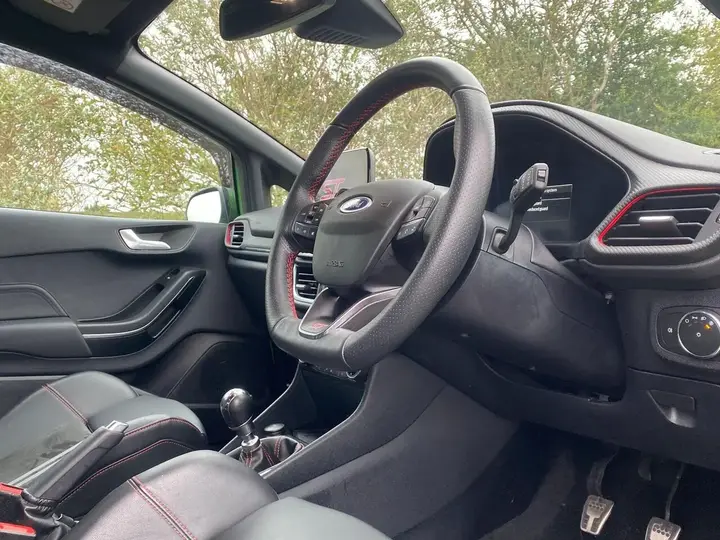 Ford Fiesta 2023 photo 4
