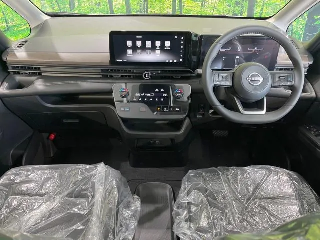 Nissan Serenade 2026 photo 2