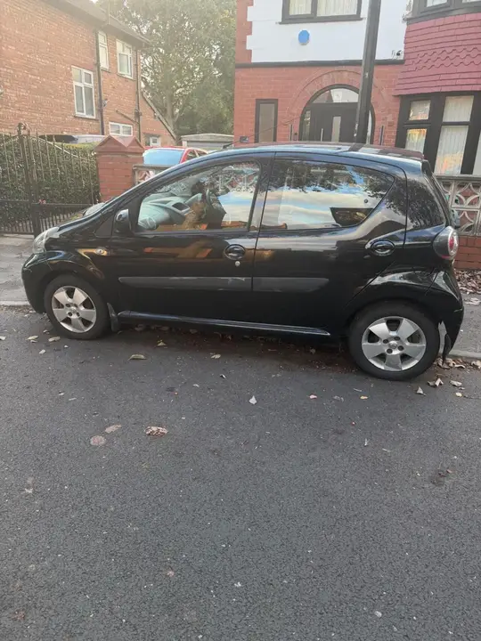 Toyota Aygo 2009 photo 2