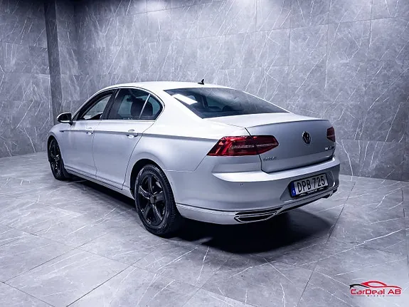 Volkswagen Passat 2015 photo 5