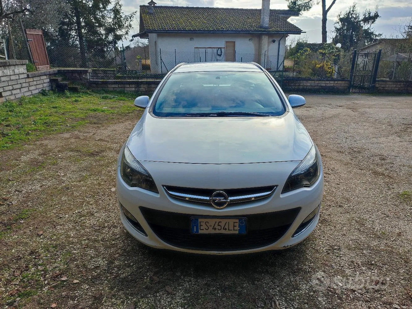 Opel Astra 2013 photo 5