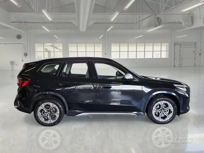 BMW X1 2023 photo 3