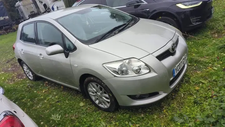 Toyota Auris 2007 photo 4