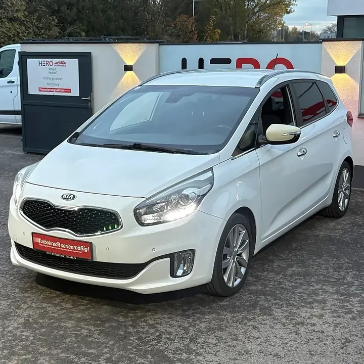 Kia Carens