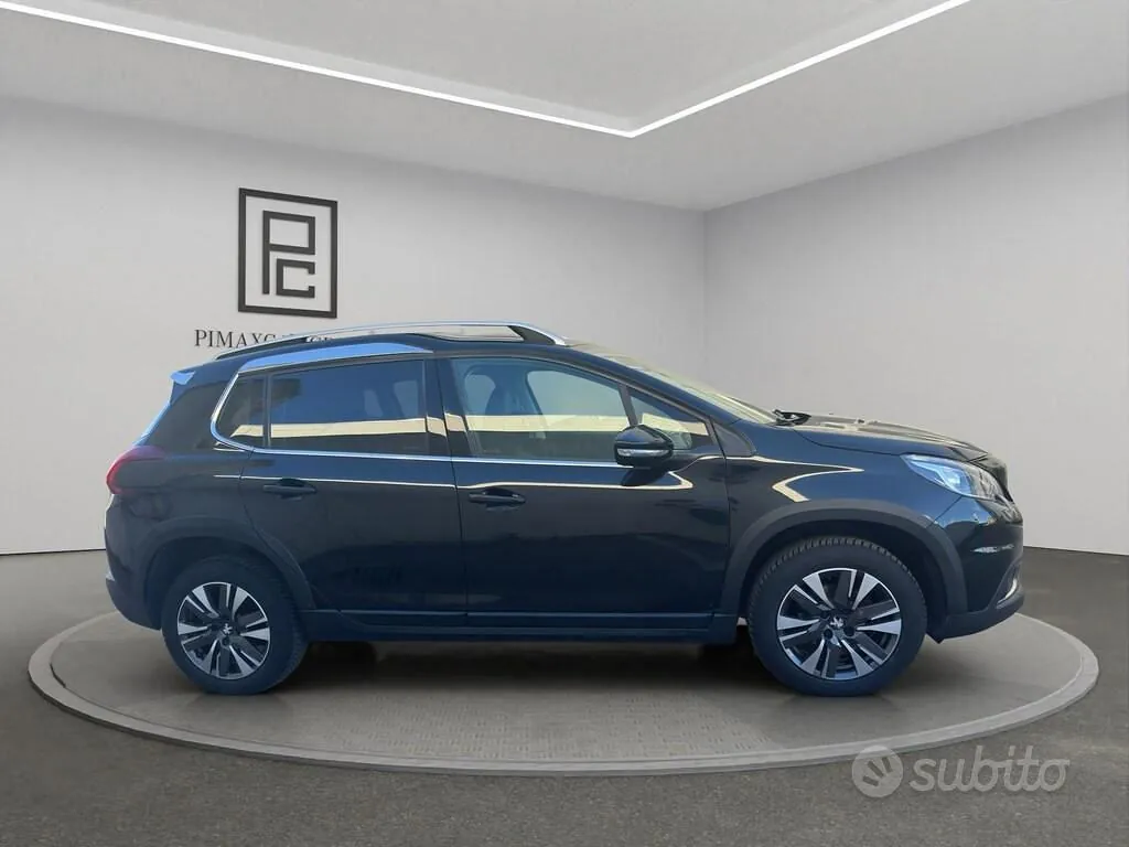 Peugeot 2008 2019 photo 2