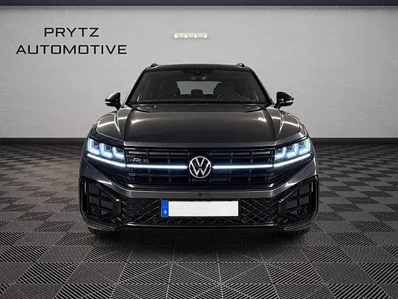 Volkswagen Touareg 2024 photo 3