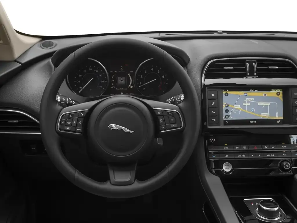 Jaguar F-Pace 2017 photo 4