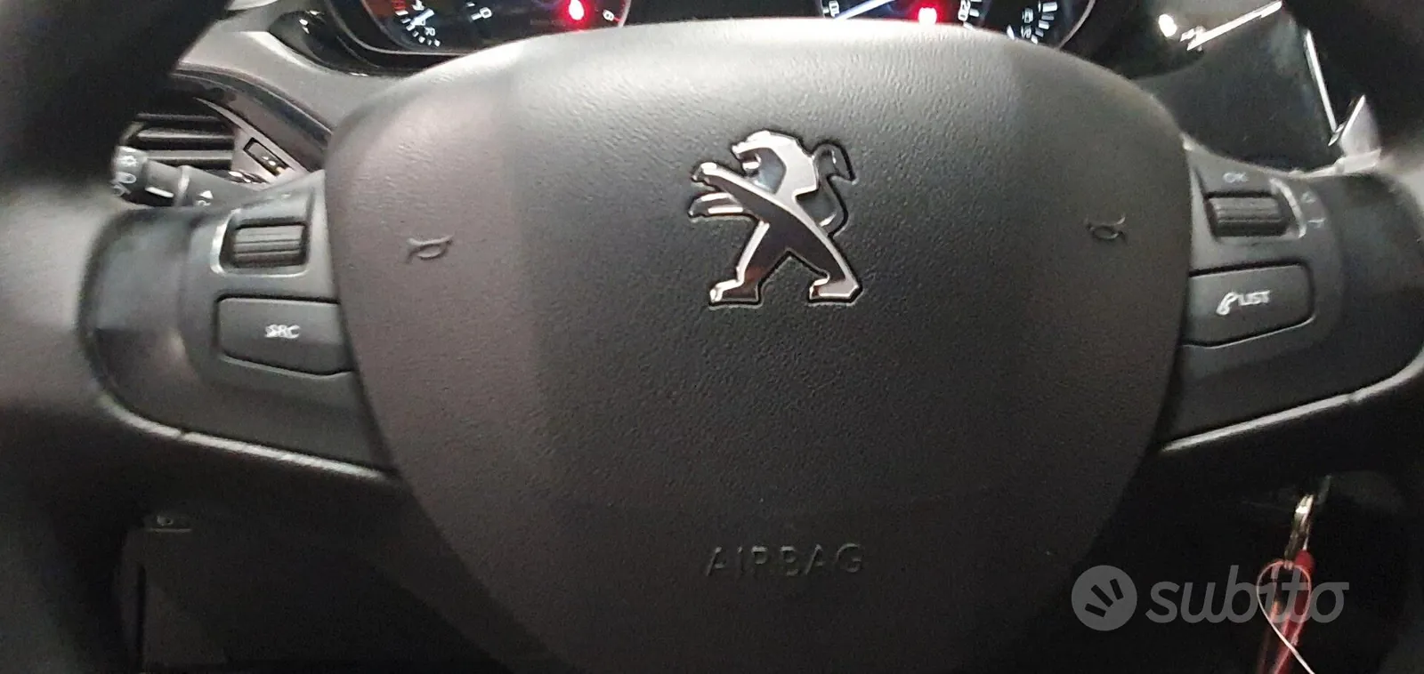 Peugeot 208 2017 photo 5