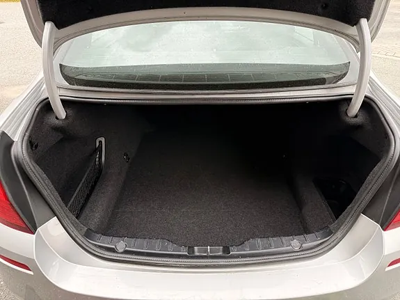 BMW 520D 2014 photo 2