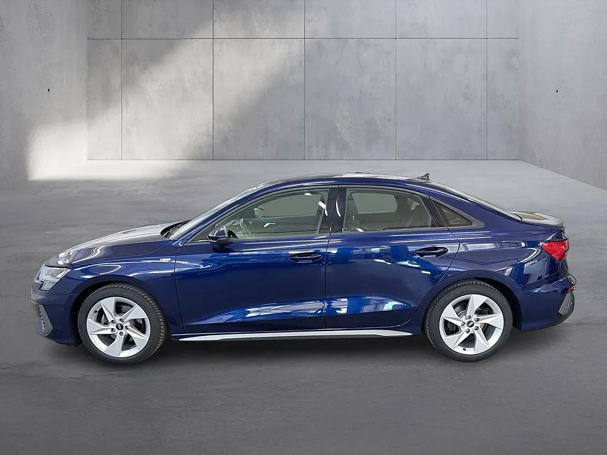 Audi A3 2022 photo 2