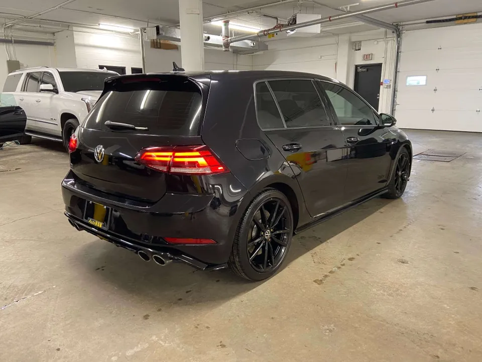 Volkswagen Golf R 2018 photo 5