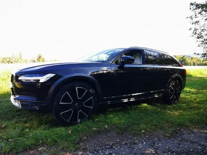 Volvo V90 2018 photo 2