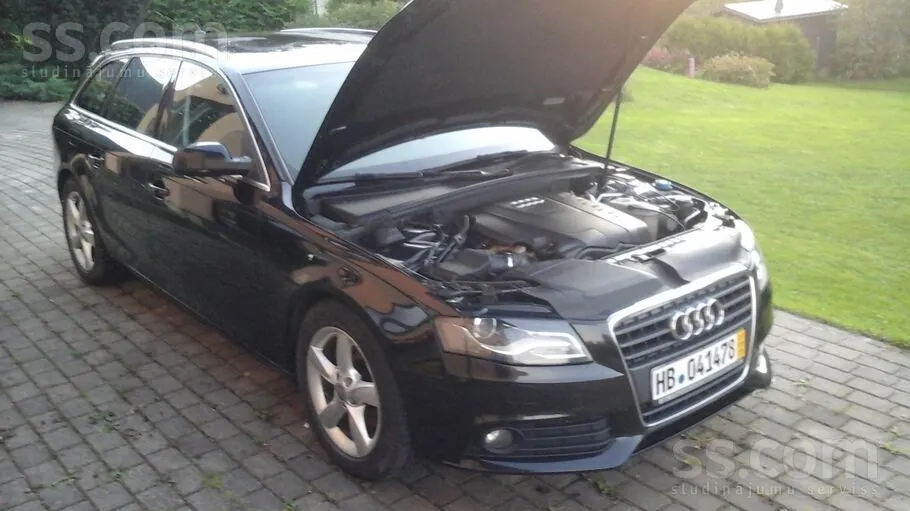 Audi A4 2012 photo 5