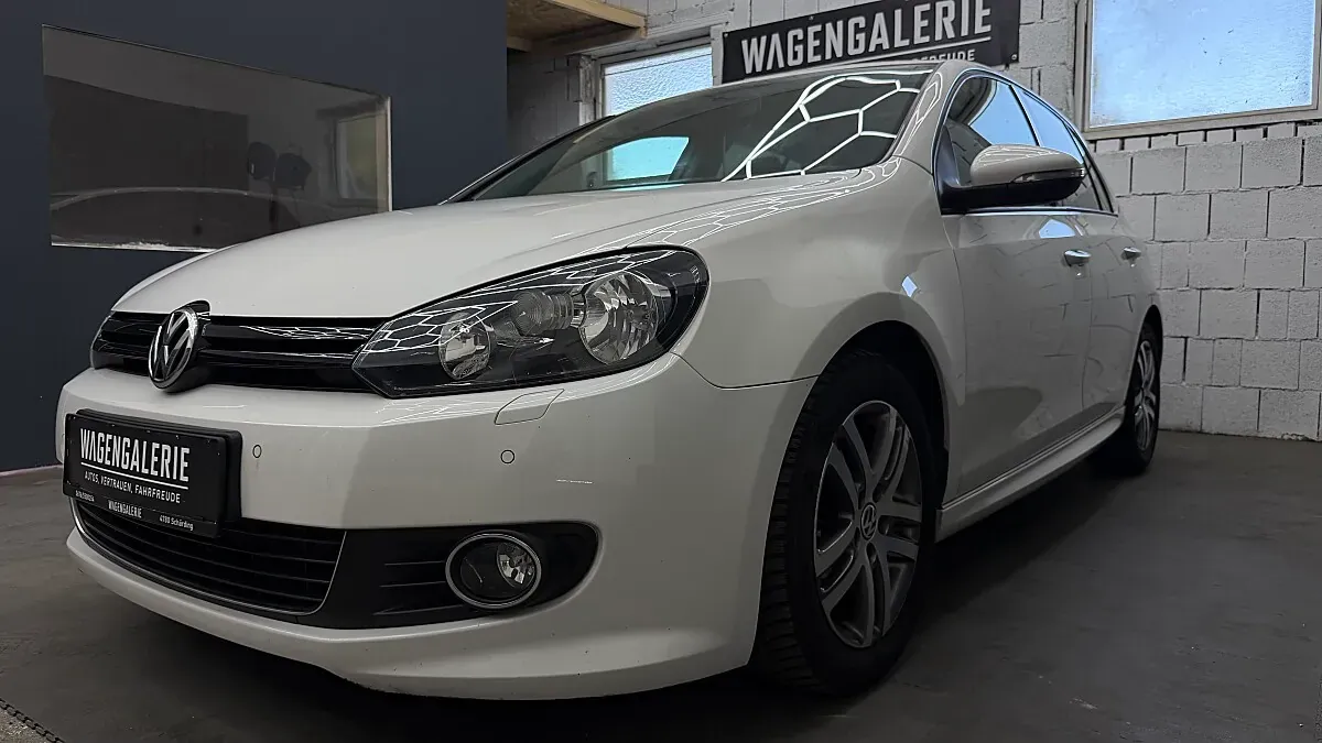 Volkswagen Golf 2011 photo 3