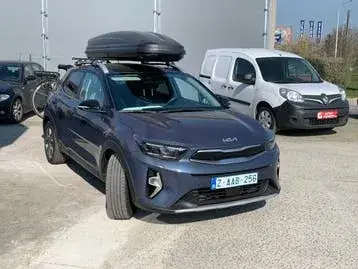 Kia Stonic 2021 photo 2