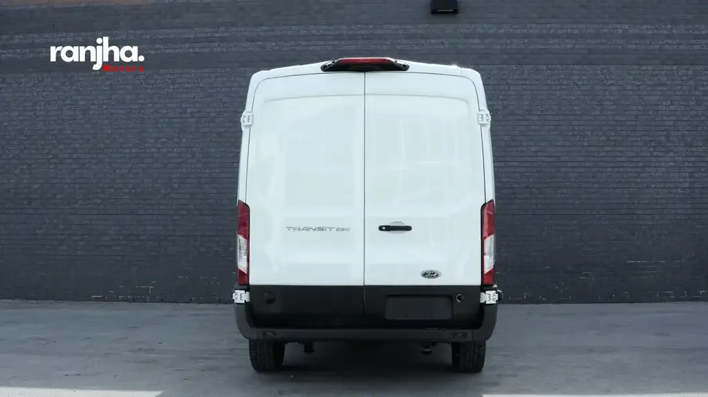 Ford Transit Cargo Van 2019 photo 4