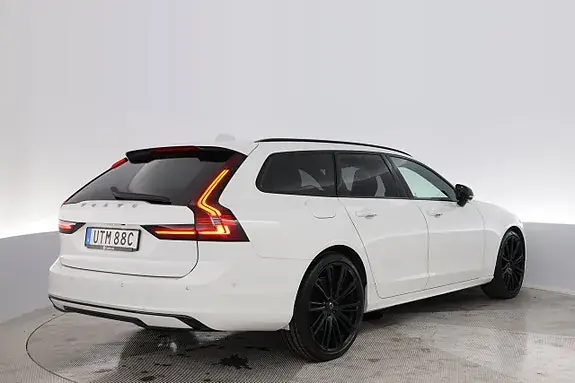 Volvo V90 2022 photo 5