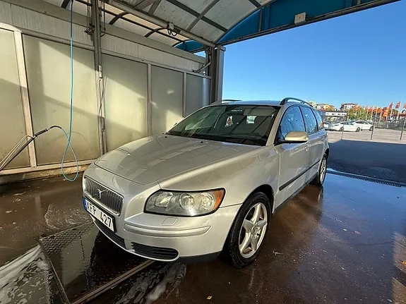 Volvo V50 2006 photo 2