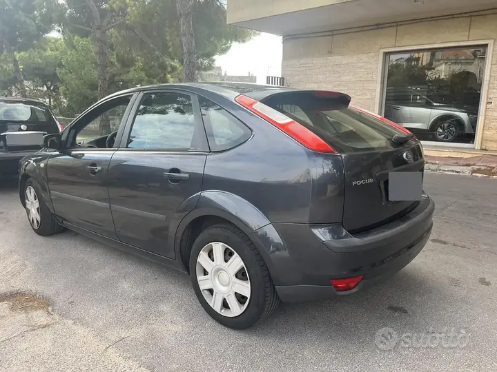 Ford Focus 2006 photo 3
