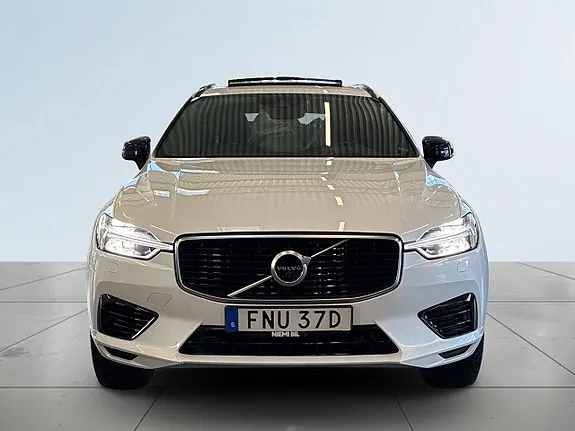 Volvo Xc60 2020 photo 2