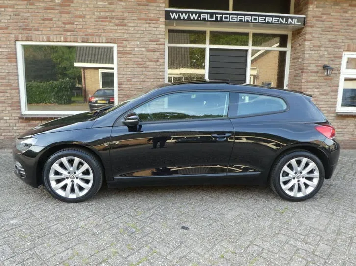 Volkswagen Scirocco 2013 photo 2