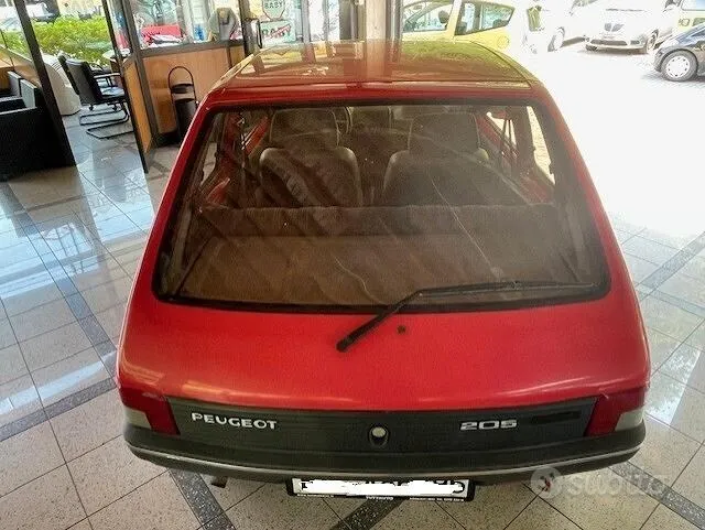 Peugeot 205 1991 photo 5