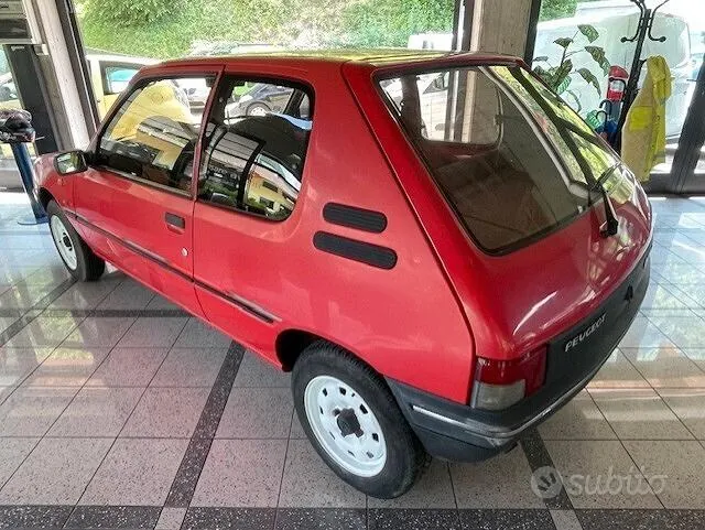 Peugeot 205 1991 photo 4