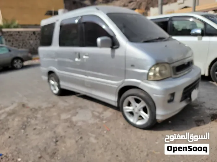 Daihatsu Atrai 2001 photo 3