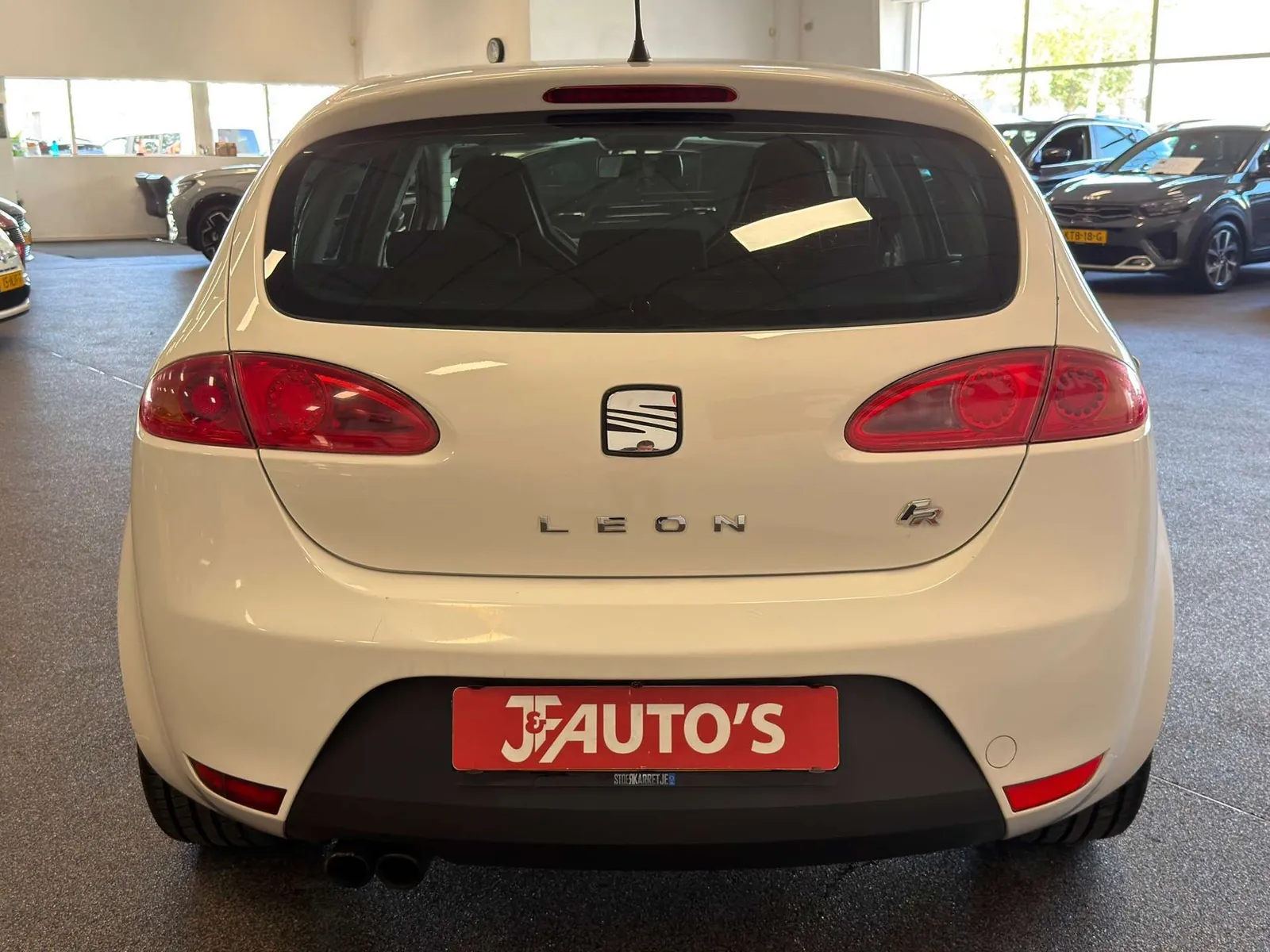 Seat Leon 2009 photo 4