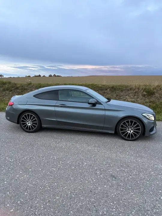 Mercedes-Benz C-Class 2016 photo 3