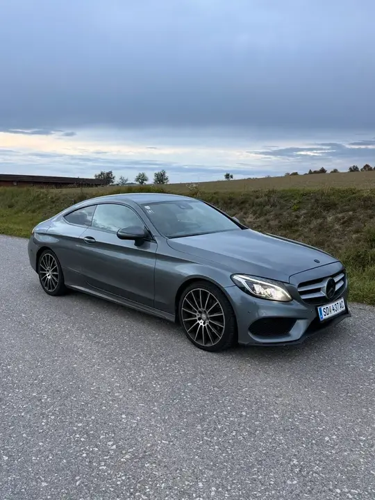 Mercedes-Benz C-Class 2016 photo 2